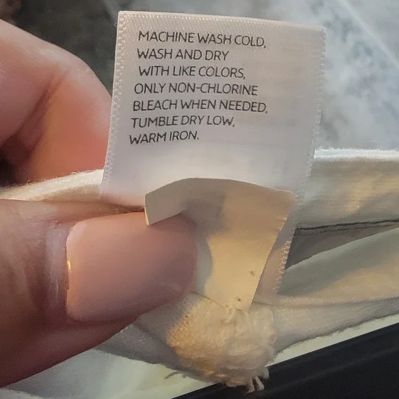 Old Navy Women's Linen, White, Cargo Pants Relaxed Fit. - Picture 11 of 11